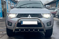 Mitsubishi L200 2006–2015 Predný ochranný rám WT004 (nerez) fotografia 2