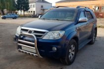 Toyota Fortuner 2006–2015 Predný ochranný rám (bullbar) F12-11 (nerez) fotografia 2