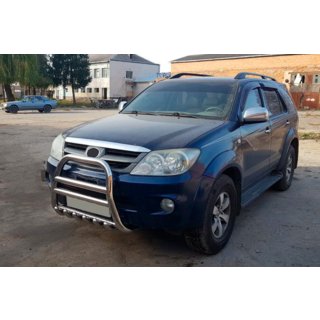 Predný ochranný rám (bullbar) F12-11 (nerez) Toyota Fortuner 2006–2015 fotografia 2