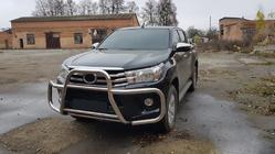 Toyota Hilux 2015– Predný ochranný rám F1-58 (nerez) fotografia 3