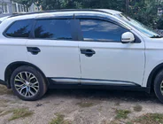 Mitsubishi Outlander 2012–2021 Pozdĺžne strešné lyžiny (2 ks) fotografia 1