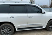 Lexus LX570/450d 2008–2022 Okenné deflektory 8 cm (4 ks, HIC) fotografia 6