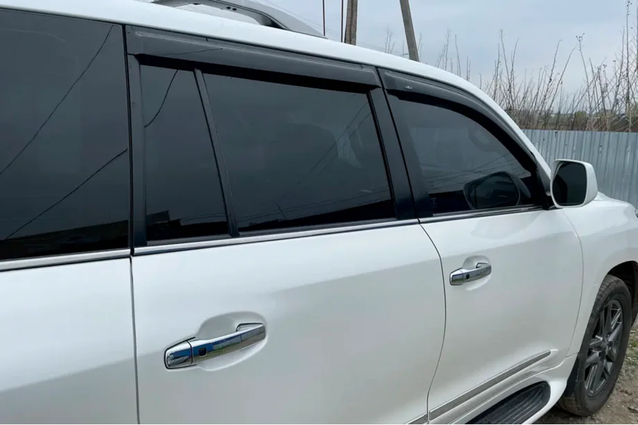 Lexus LX570/450d 2008–2022 Okenné deflektory 8 cm (4 ks, HIC) Image