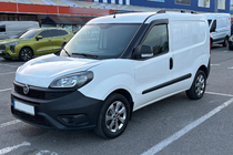 Fiat Doblo II 2010–2022 Strešné lyžiny Skyport (čierne) fotografia 1