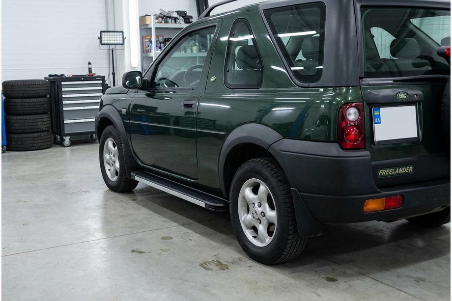 Land Rover Freelander I 1997–2006 Bočné prahy Maya V1 (2 ks, hliník) Image