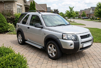 Land Rover Freelander I 1997–2006 Bočné nášľapy Maya V2 (2 ks, hliník) fotografia 1