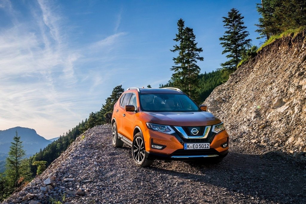 Tretia generácia Nissan X-Trail