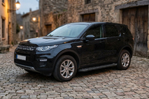 Land Rover Discovery Sport 2014– Bočné nášľapy Allmond Black (2 ks, hliník) fotografia 1