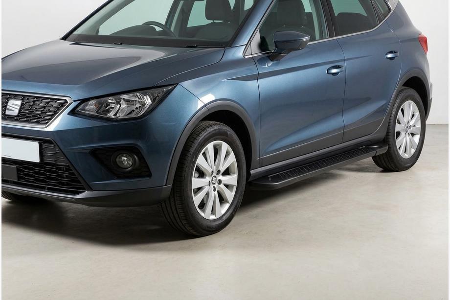 Seat Arona 2017– Bočné nášľapy Allmond Black (2 ks, hliník) Image