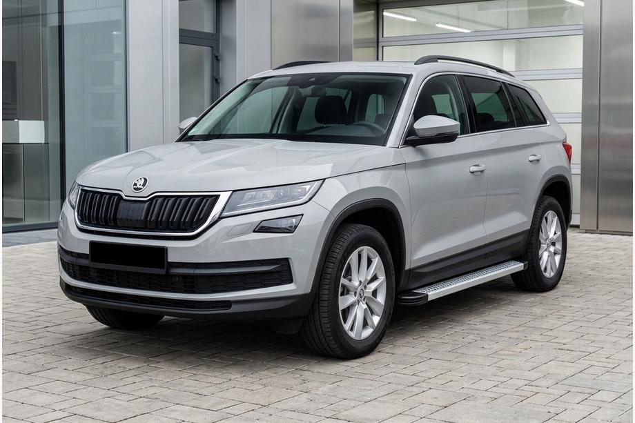 Skoda Kodiaq 2016–2023 Bočné nášľapy Maya V2 (2 ks, hliník) Fotografia 1