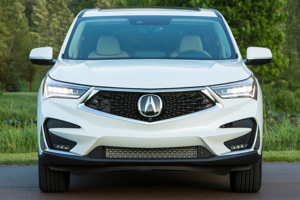 Crossover Acura RDX modelového roka 2019