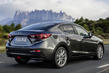 Faceliftovaná verzia sedanu Mazda 3 fotografia 2