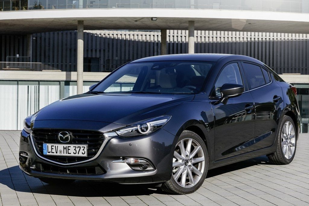 Faceliftovaná verzia sedanu Mazda 3
