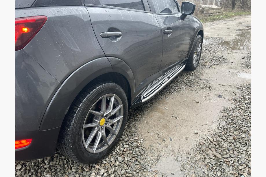 Mazda CX-3 2015– Bočné prahy Originál (2 ks) Image