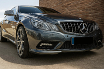 Mercedes E-trieda kupé C207 2010–2017 Predná mriežka chladiča (2009-2013, GT Panamericana) fotografia 1