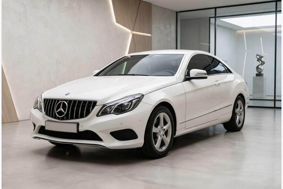 Mercedes E-trieda kupé C207 2010–2017 Predná maska chladiča (2014-2016, GT Panamericana) Image