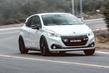 Recenzia trojdverového hatchbacku Peugeot 208 vo verzii GTI fotografia 9
