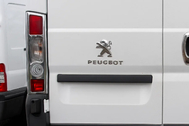 Peugeot Boxer 2006–2025 Nerezové kryty brzdových svetiel (2 ks) fotografia 1