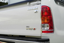Toyota Hilux 2006–2015 Kryty zadných brzdových svetiel 2004-2008 (2 ks, plast) fotografia 1