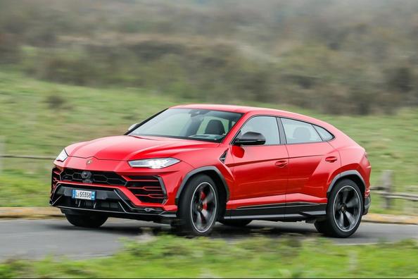 Recenzia crossoveru Lamborghini Urus