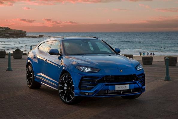 Recenzia crossoveru Lamborghini Urus Fotografia 8