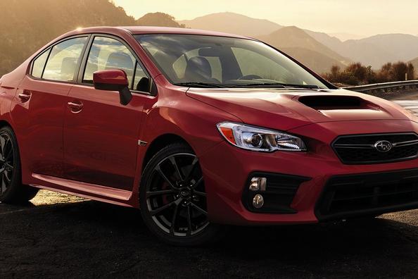 Recenzia modernizovaného športového sedanu Subaru WRX
