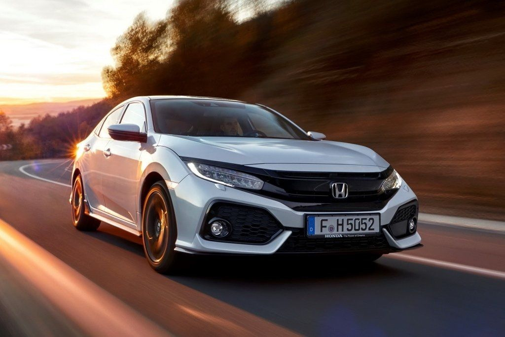 Päťdverový hatchback desiatej generácie Honda Civic 5D