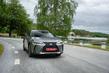 Hybridná verzia crossoveru Lexus UX 250h fotografia 7