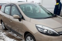Renault Scenic/Grand 2009–2016 Deflektory okien (4 ks, HIC) fotografia 2
