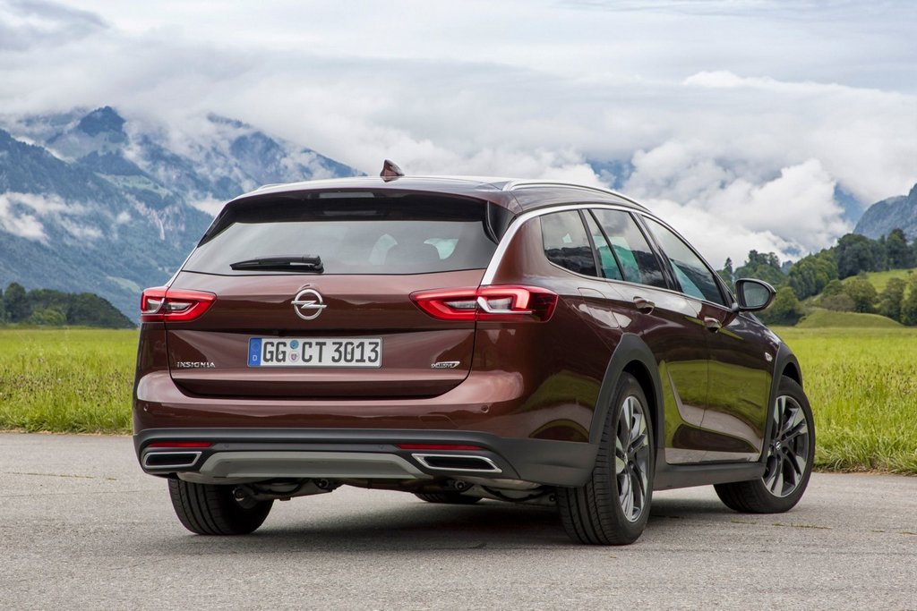 Zvýšená priechodnosť kombi Opel Insignia Country Tourer