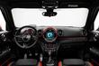 Recenzia kompaktného crossovera MINI Countryman JCW fotografia 6