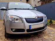 Skoda Fabia 2007–2014 Zimný kryt masky chladiča (2007-2010, horný) fotografia 5