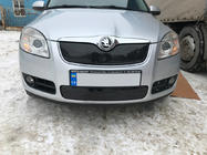 Skoda Fabia 2007–2014 Zimný kryt masky chladiča (2007-2010, horný) fotografia 4