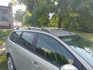Ford Focus II 2005–2008 Hliníkové strešné lyžiny (Caravan, chróm) fotografia 6