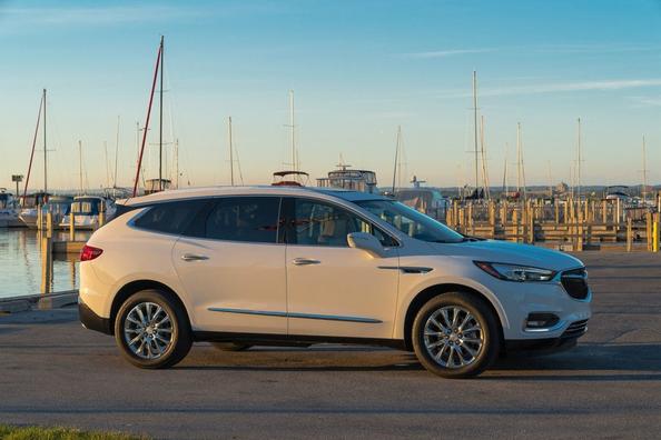 Recenzia crossovera Buick Enclave