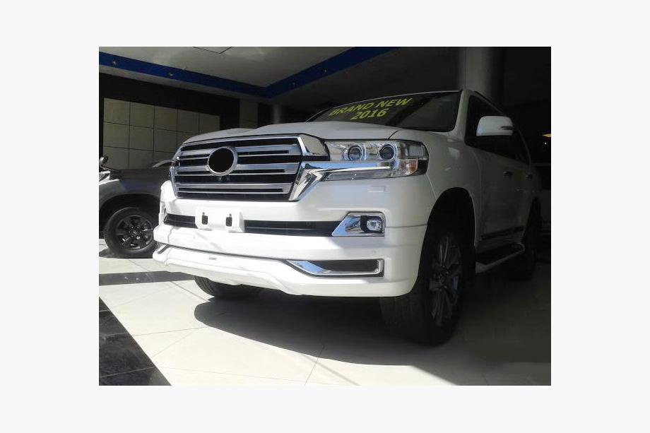 Toyota Land Cruiser 200 2007–2021 Kompletný bodykit 2016↗ (Modelista V2) Fotografia 3