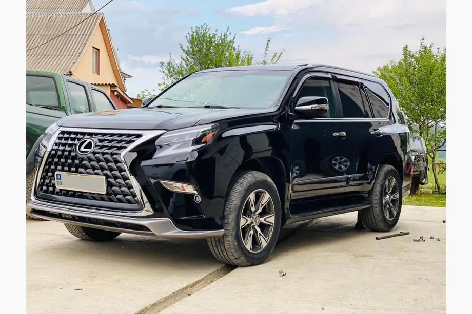 Lexus GX460 2009–2023 Predný a zadný lip spojler (2013-2023, 2 ks) Image