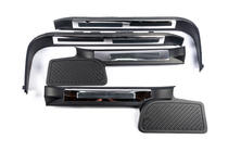 Toyota Land Cruiser 200 2007–2021 Plastové kryty prahov s osvetlením (čierne) fotografia 4