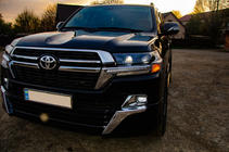 Toyota Land Cruiser 200 2007–2021 Predné svetlomety 2016+ (Executive) fotografia 6