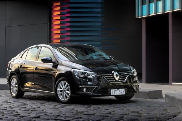Recenzia sedanu Renault Megane štvrtej generácie