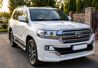 Toyota Land Cruiser 200 2007–2021 Sada bodykitu 2016-2021 (Executive 2019) fotografia 9