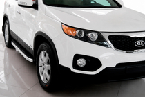 Kia Sorento II XM 2009–2014 Bočné nášľapy Fullmond (2 ks, hliník) fotografia 1