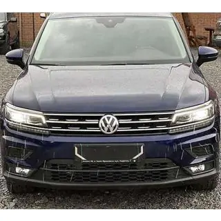 Nerezové lišty na masku 2016-2020 (2 ks) Volkswagen Tiguan 2016–2023 fotografia 1