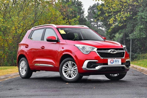 Kompaktný mestský crossover Chery Tiggo 4