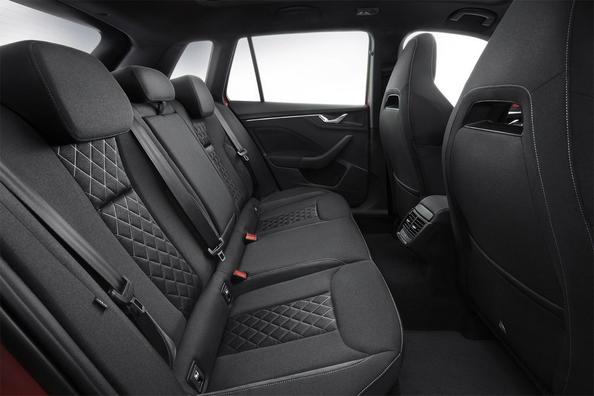 Nový crossover Skoda Kamiq Fotografia 5