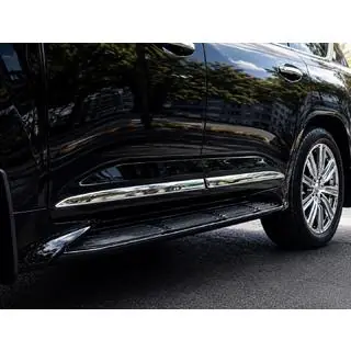 Dverové lišty (dizajn 2016+) Lexus LX570/450d 2008–2022 fotografia 2