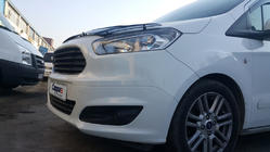 Ford Courier 2014–2023 Deflektor kapoty EuroCap fotografia 9