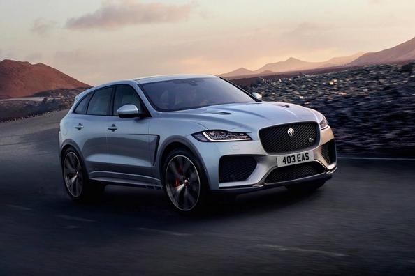 Vylepšená úprava prémiového crossoveru Jaguar F-Pace SVR