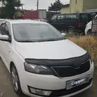 Skoda Rapid 2012–2019 Deflektor kapoty (EuroCap) fotografia 5