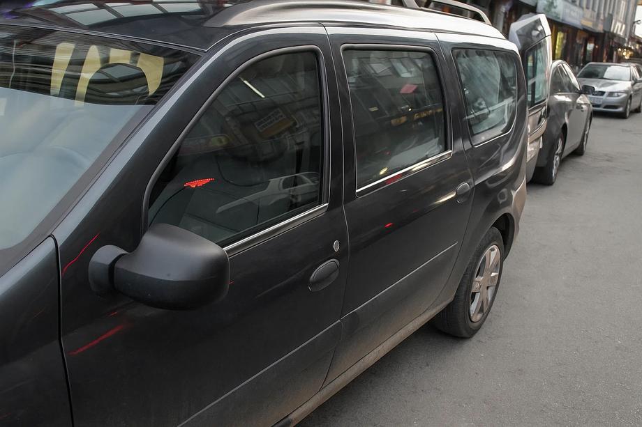 Dacia Logan MCV 2004–2014 Vonkajšie okenné lišty (4 ks, nerez) Fotografia 3